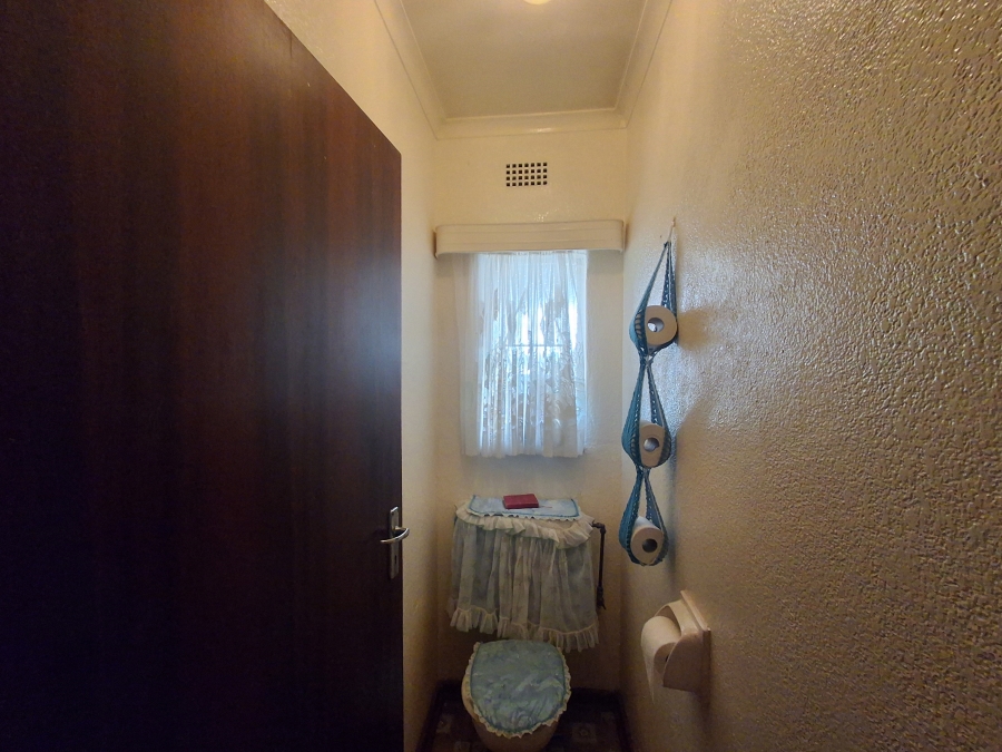 4 Bedroom Property for Sale in Randlespark North West